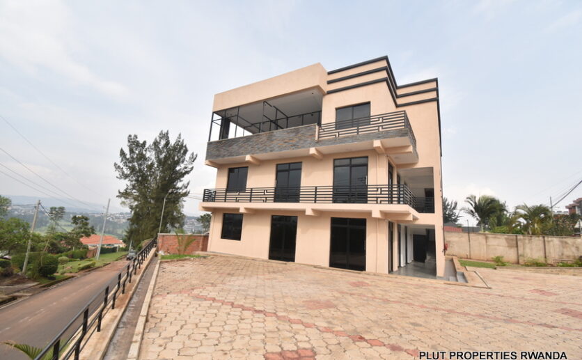 Space for rent in Kacyiru plut properties (17)