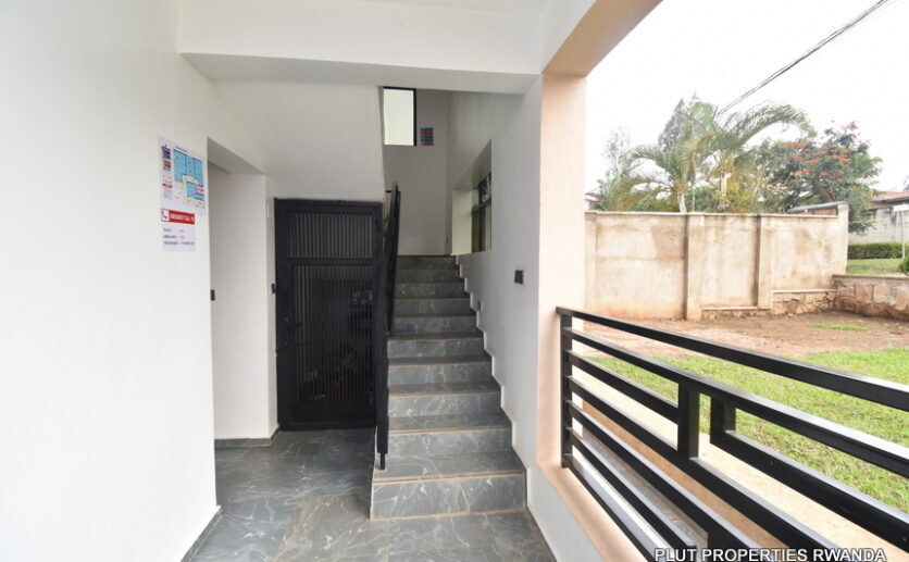 Space for rent in Kacyiru plut properties (19)
