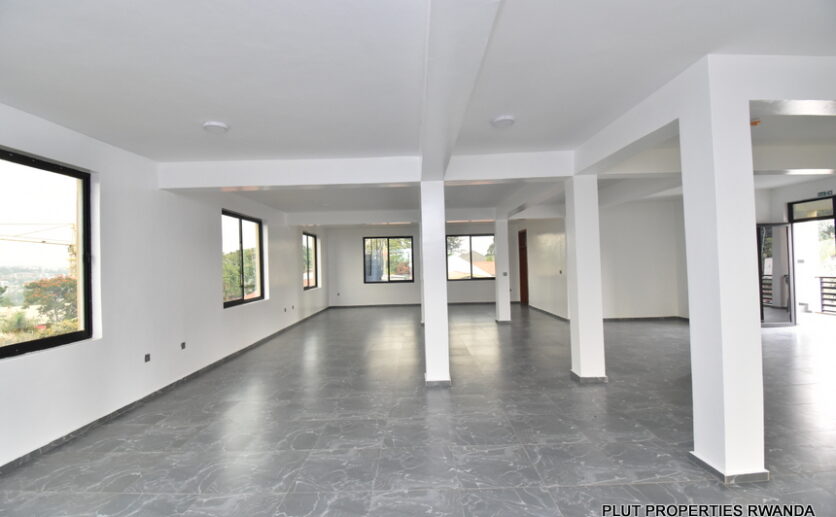 Space for rent in Kacyiru plut properties (3)