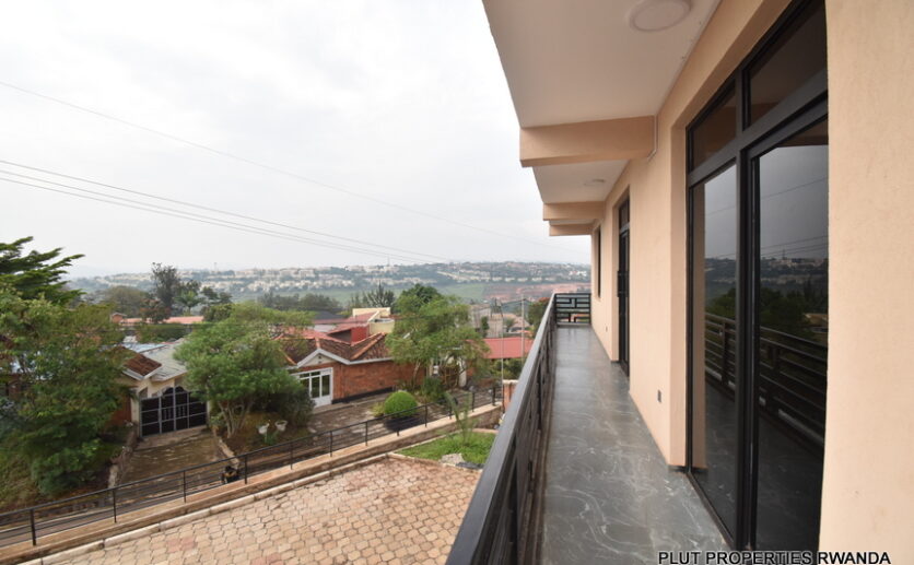 Space for rent in Kacyiru plut properties (9)