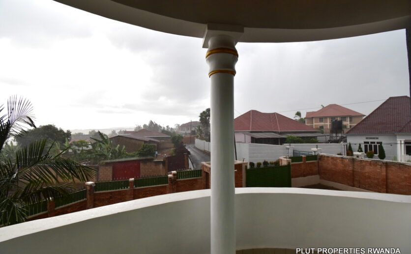 2 houses for rent in Kabeza plut properties (11)