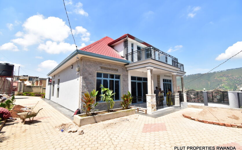 House for rent in Gisozi plut properties (10)