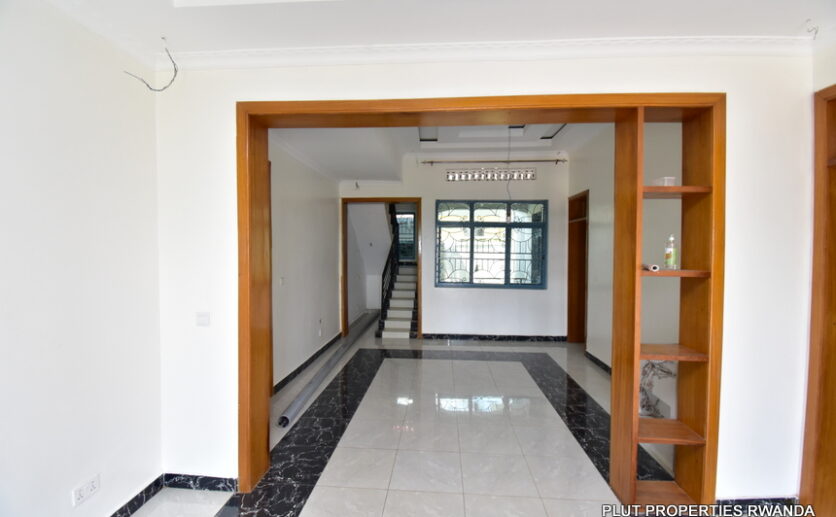 House for rent in Gisozi plut properties (3)