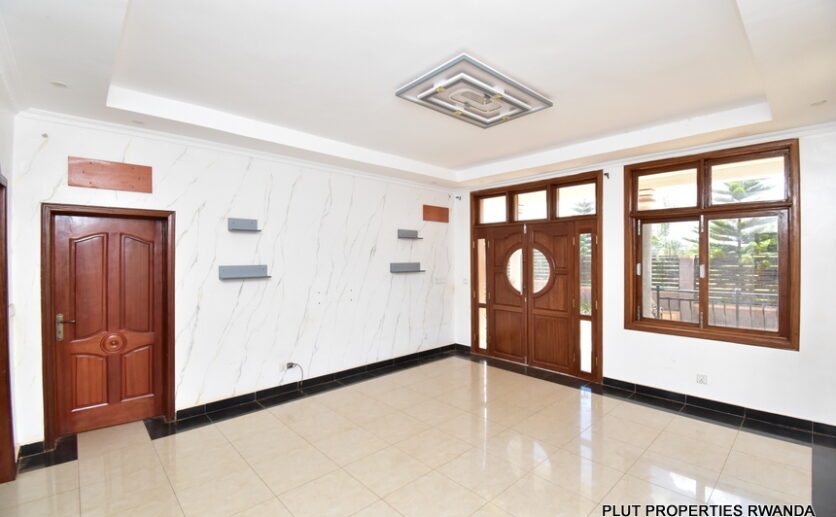 House for sale in Nyamirambo plut properties (5)