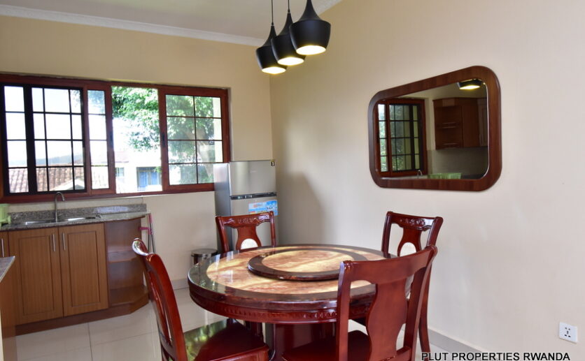 2 bedrooms apartment for rent plut properties (6)