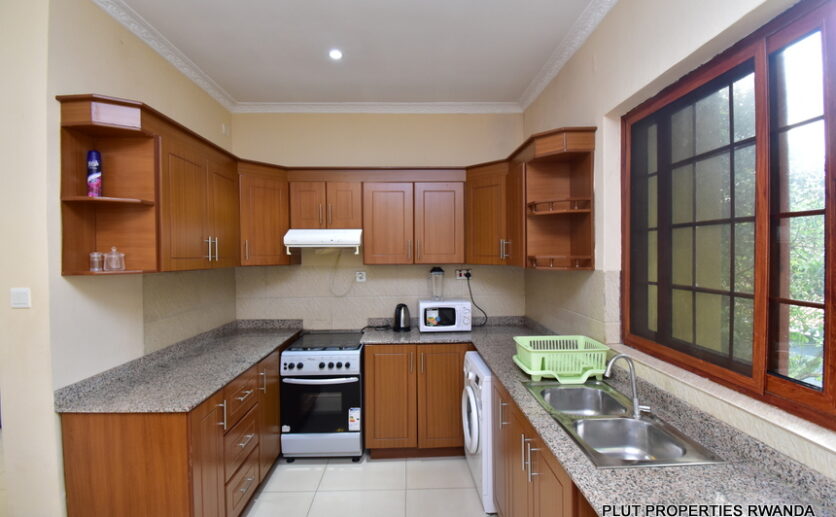2 bedrooms apartment for rent plut properties (8)