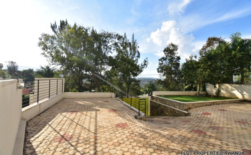 3 bedroom house for rent in Kacyiru plut properties (14)