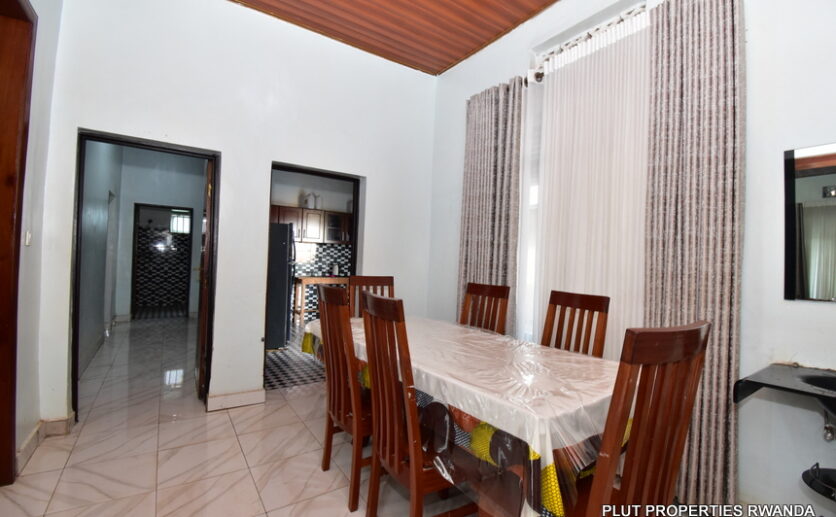 Kanombe Kigali House for rent plut properties (3)