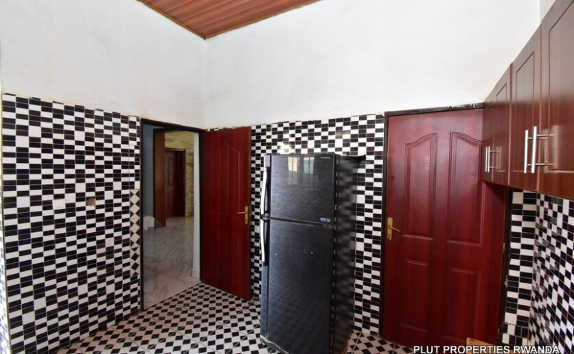 Kanombe Kigali House for rent plut properties (5)