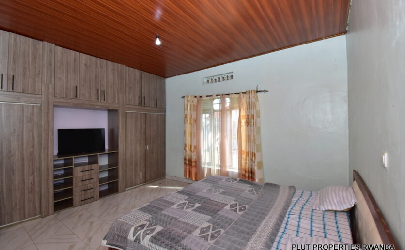 Kanombe Kigali House for rent plut properties (9)