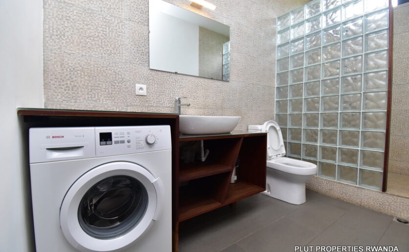 Kiyovu Kigali apartment for rent plut properties (10)