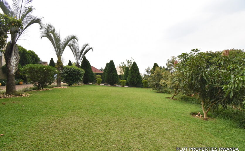 Gisozi house for rent plut properties 2 (14)