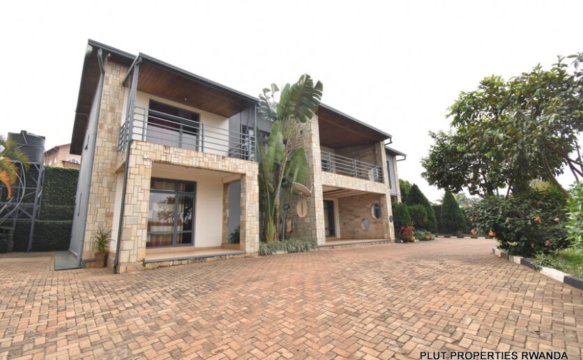 Gisozi house for rent plut properties 2 (15)