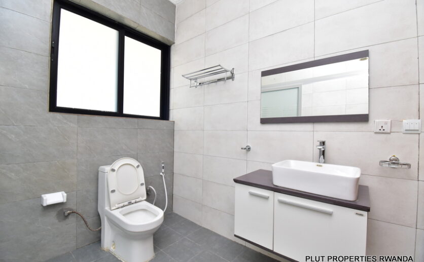 House for rent in Gacuriro plut properties (11)