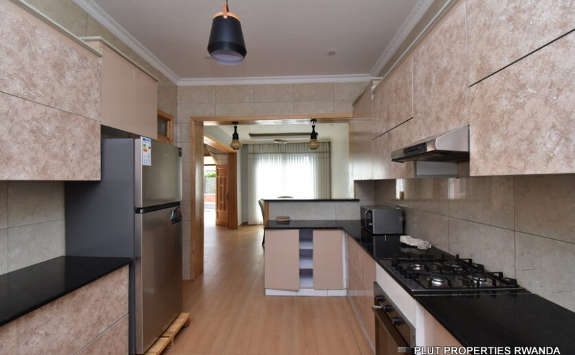 House for rent in Gacuriro plut properties (8)