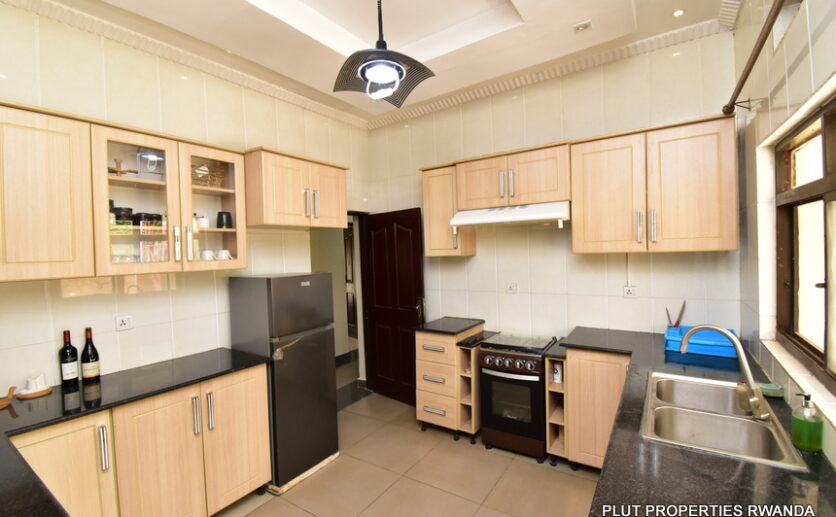House for rent in Kacyiru plut properties (4)