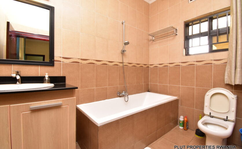 House for rent in Kacyiru plut properties (8)