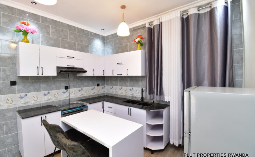 fully furnished house for rent in Kicukiro plut properties (5)