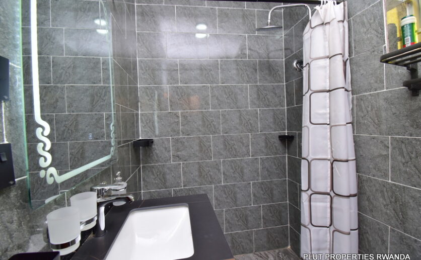 fully furnished house for rent in Kicukiro plut properties (8)