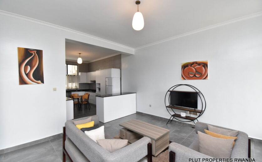 Beautiful house in Nyarutarama plut properties (1)