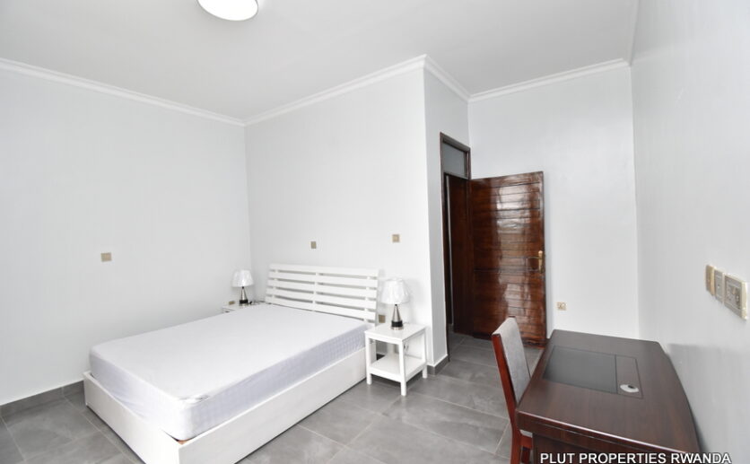 Beautiful house in Nyarutarama plut properties (7)