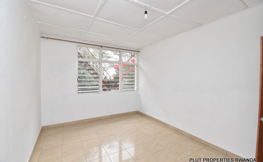 Kicukiro unfurnished house for rent plut properties (10)