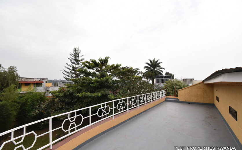 Kicukiro unfurnished house for rent plut properties (3)