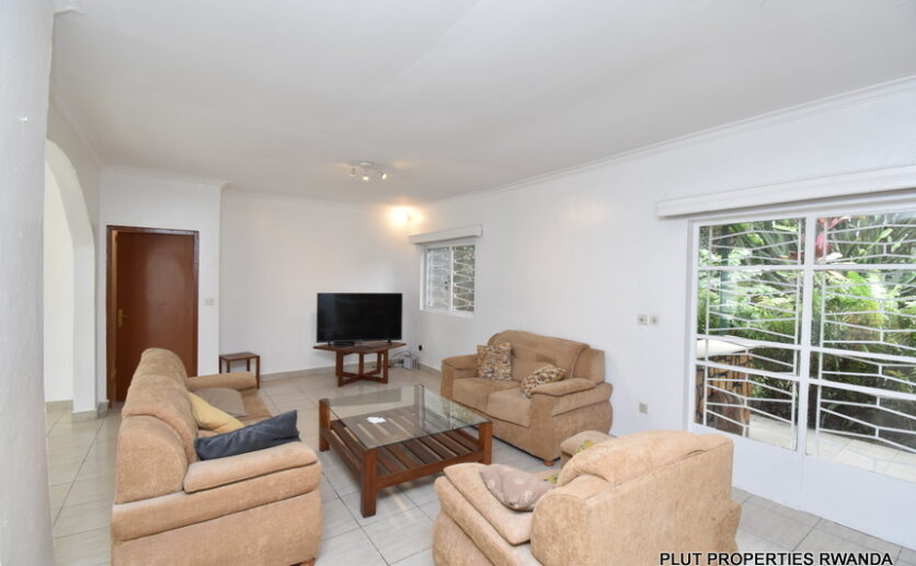Rent in Kigali Kiyovu plut properties (10)