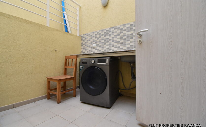Vision city house for rent plut properties (12)