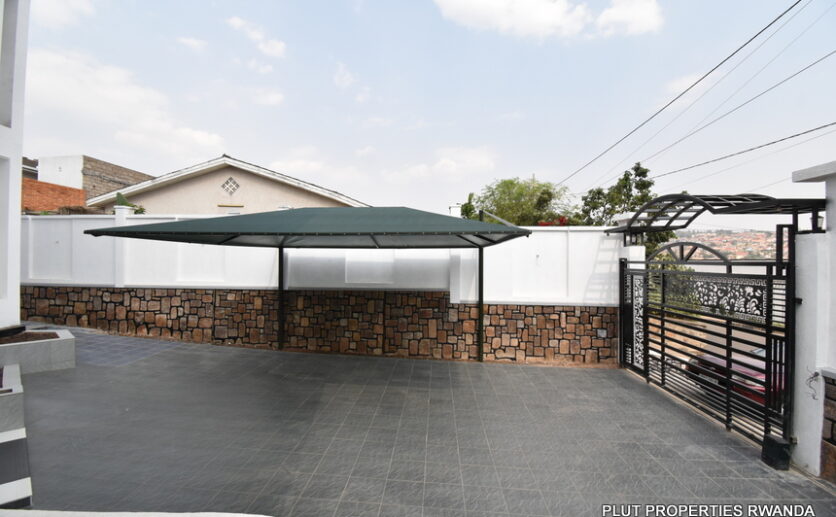 mansion for sale plut properties (2)