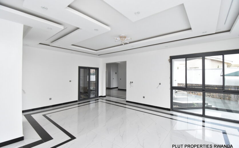 mansion for sale plut properties (4)