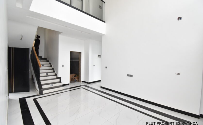 mansion for sale plut properties (5)