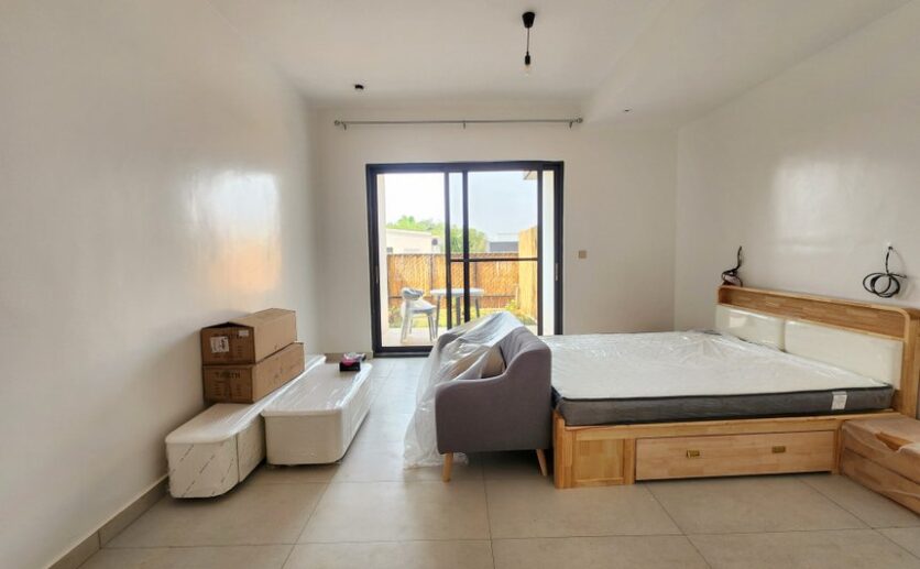 Isange studio for sale plut properties (2)