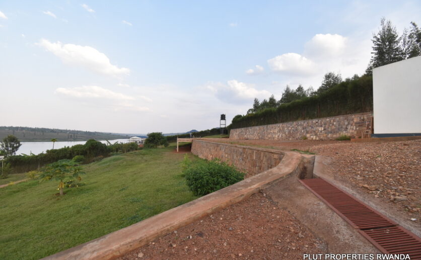 muhazi house for sale plut properties (6)