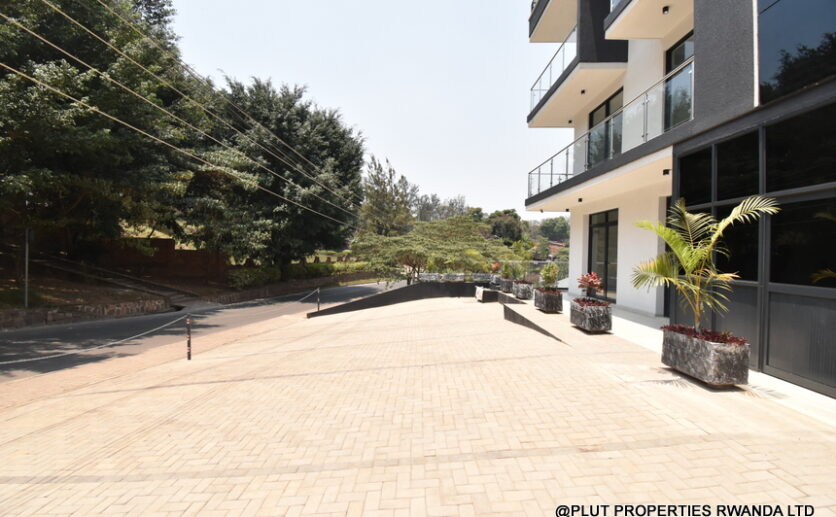 Beautiful gishushu apartment for sale plut properties (4)
