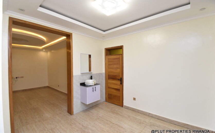 Beautiful 2 storey house in Kibagabaga plut properties (8)