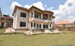 Big 8 bedroom house for rent plut properties (16)