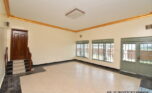 Big 8 bedroom house for rent plut properties (4)