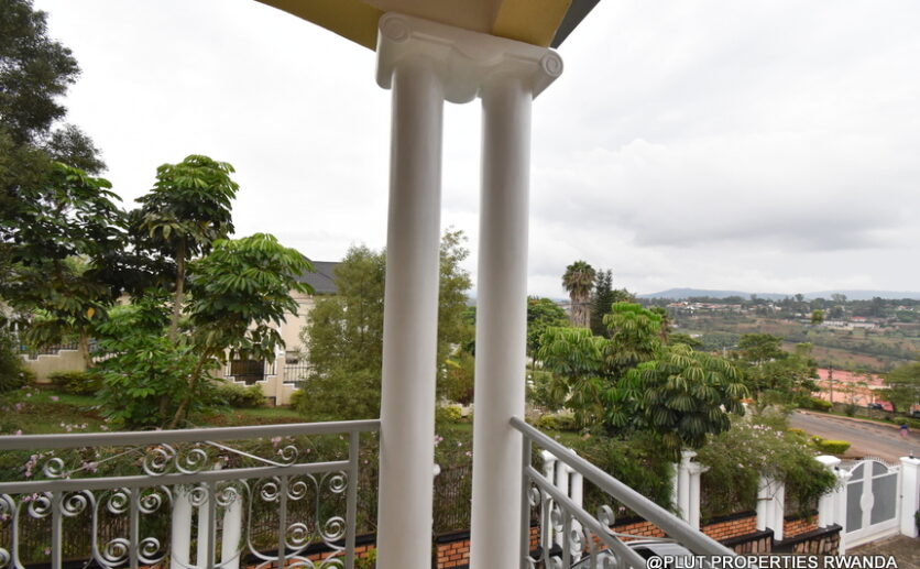 furnished 6 bedrooms house for rent plut properties (5)