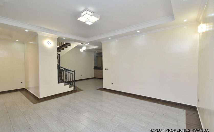 Duplex for rent in Kibagabaga plut properties (3)
