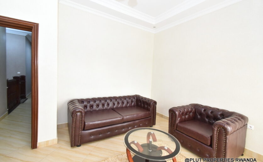 House for rent in Gacuriro Kigali plut properties (6)