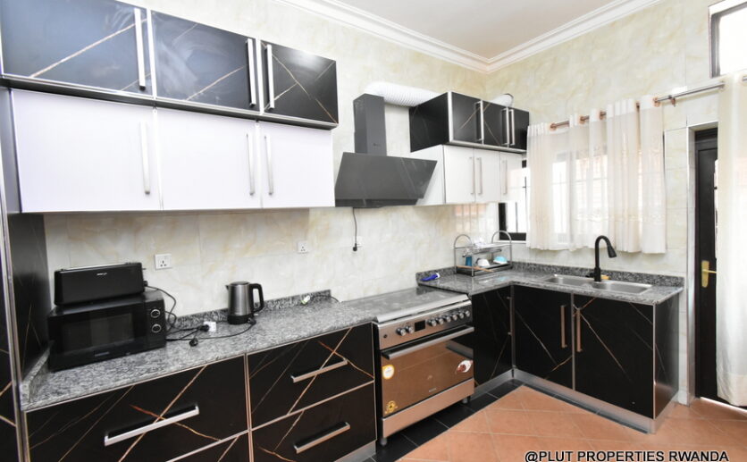 furnished house in Kibagabaga plut properties (4)