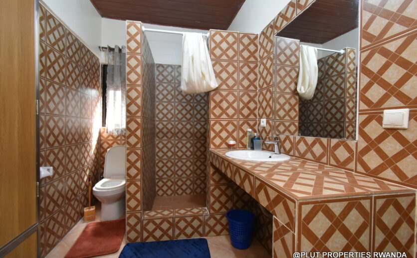 furnished house in Kibagabaga plut properties (8)