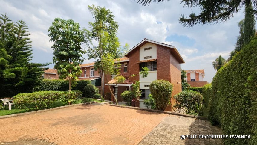 Modern 3-Bedroom House for Rent – Gacuriro