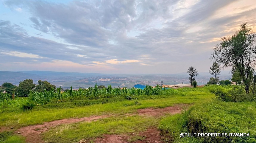 Prime Land for Sale in Kabuye Karuruma