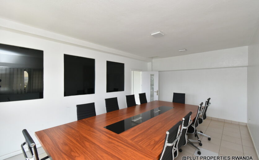 space for rent in Kimihurura Kigali plut properties (2)