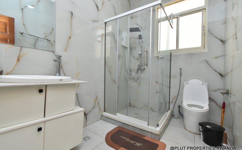 2 storey house in Kigali Kibagabaga plut properties (19)