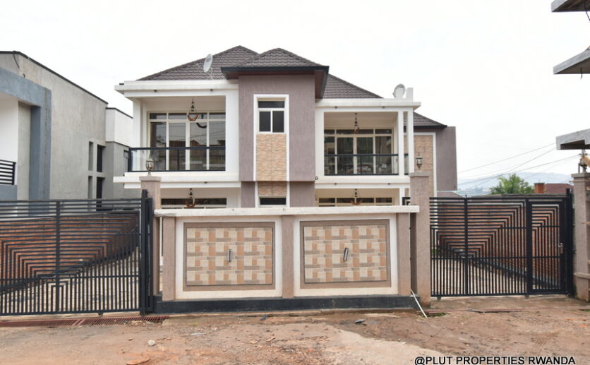 2 storey house in Kigali Kibagabaga plut properties (26)