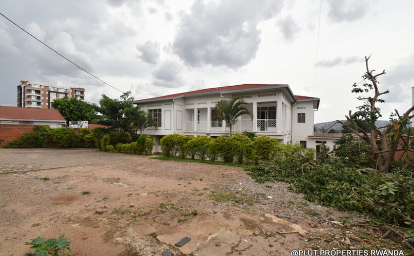 8 big bedrooms for sale in Kimihurura plut properties (15)