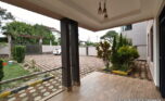 Big nyarutarama house for rent (1)